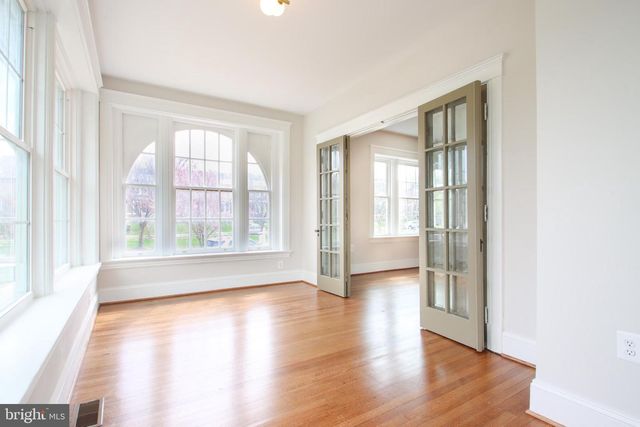 1518 E 33RD ST, Baltimore, MD 21218