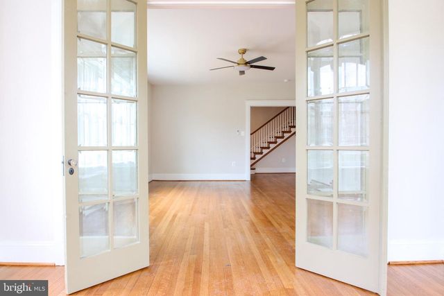 1518 E 33RD ST, Baltimore, MD 21218