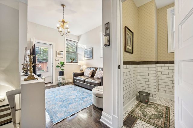 4914 S Washington Park Court, Chicago, IL 60615