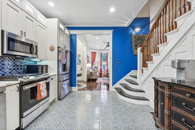 4914 S Washington Park Court, Chicago, IL 60615