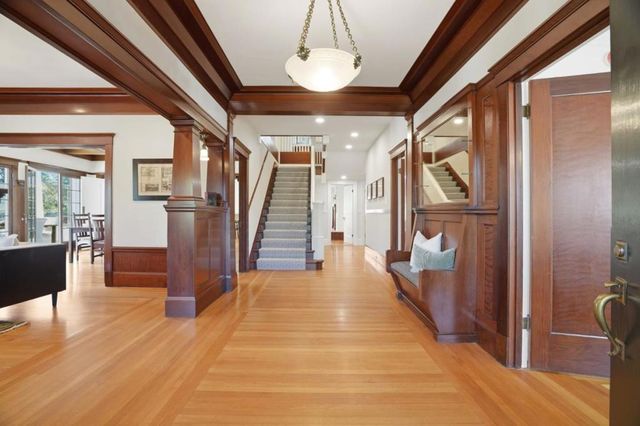 16202 Serena Vista Court, Monte Sereno, CA 95030