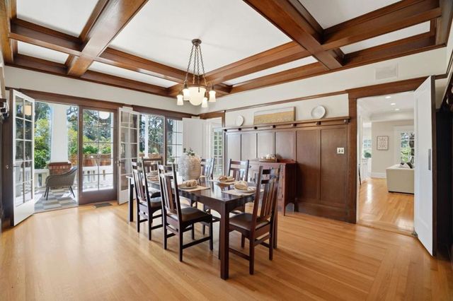 16202 Serena Vista Court, Monte Sereno, CA 95030