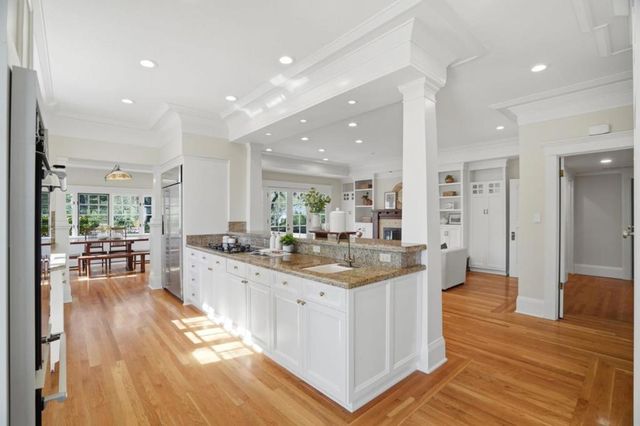 16202 Serena Vista Court, Monte Sereno, CA 95030