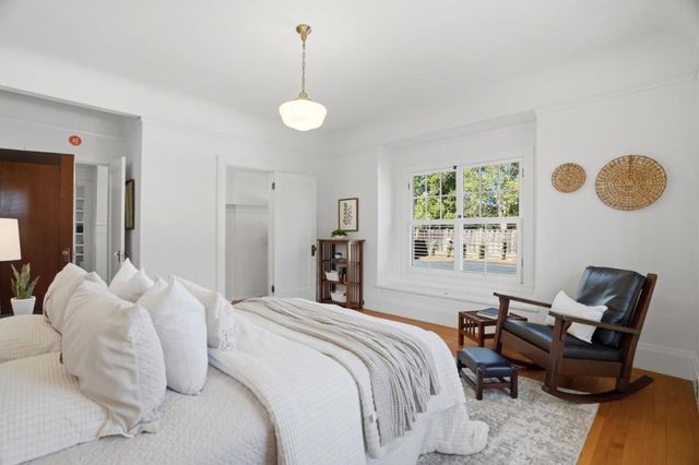 16202 Serena Vista Court, Monte Sereno, CA 95030