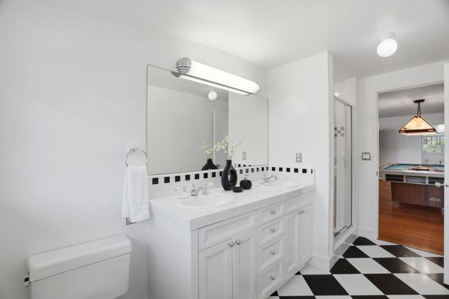 16202 Serena Vista Court, Monte Sereno, CA 95030