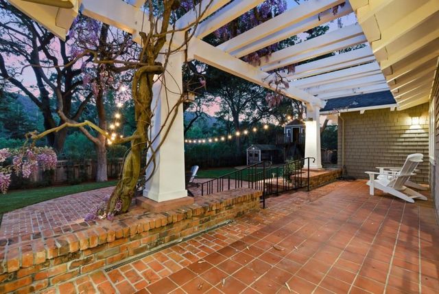 16202 Serena Vista Court, Monte Sereno, CA 95030