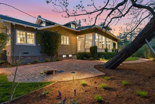 16202 Serena Vista Court, Monte Sereno, CA 95030