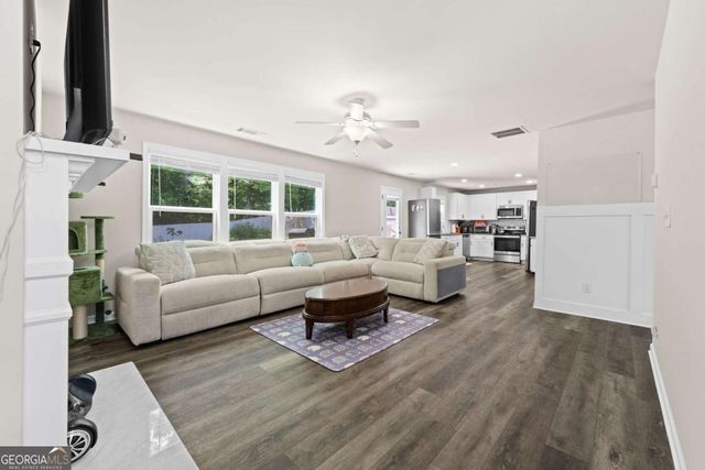 44 Fox Creek Drive, Braselton, GA 30517