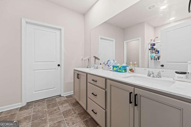 44 Fox Creek Drive, Braselton, GA 30517