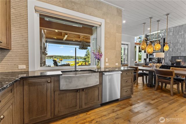 16002 Lawrence Place SE, Yelm, WA 98597