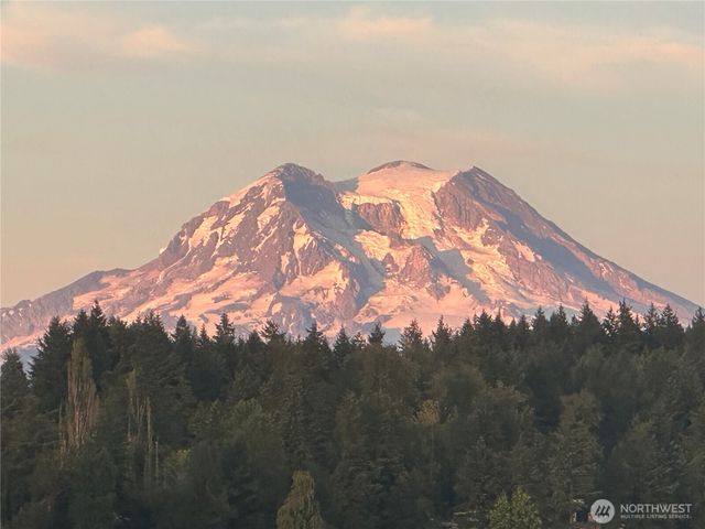 16002 Lawrence Place SE, Yelm, WA 98597