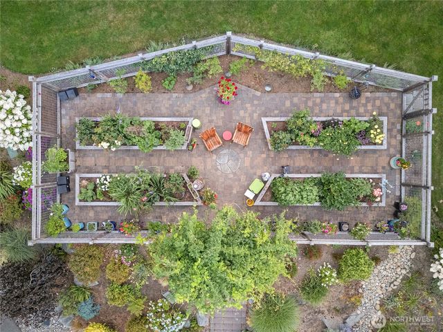 16002 Lawrence Place SE, Yelm, WA 98597