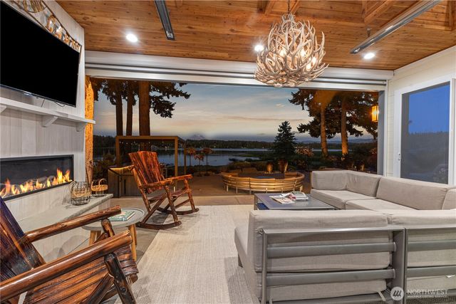 16002 Lawrence Place SE, Yelm, WA 98597