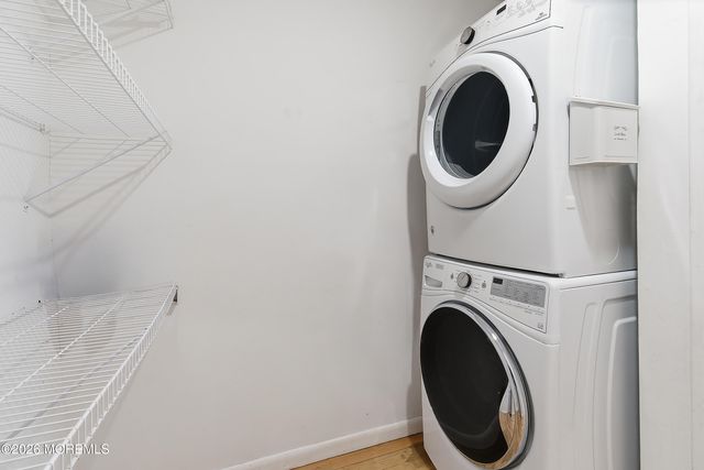 90 Birch Drive, Shrewsbury Boro, NJ 07702