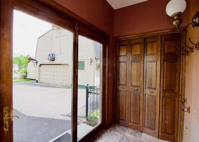 597 Chapin St, Ludlow, MA 01056