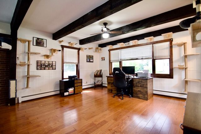 597 Chapin St, Ludlow, MA 01056