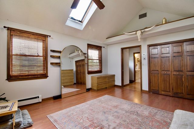 597 Chapin St, Ludlow, MA 01056
