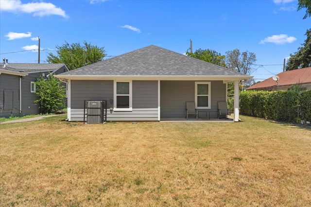 1206 Claude Street, Dallas, TX 75203