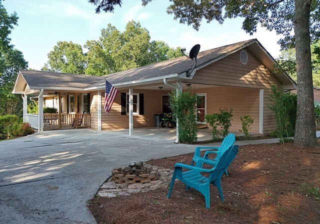 355 High Country Circle, Morganton, GA 30560