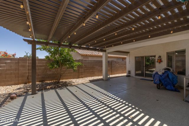 678 W JERSEY Way, San Tan Valley, AZ 85143