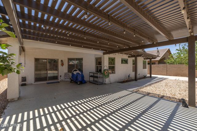 678 W JERSEY Way, San Tan Valley, AZ 85143