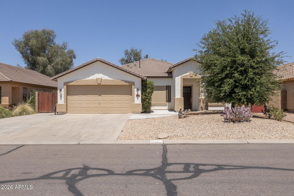 678 W JERSEY Way, San Tan Valley, AZ 85143