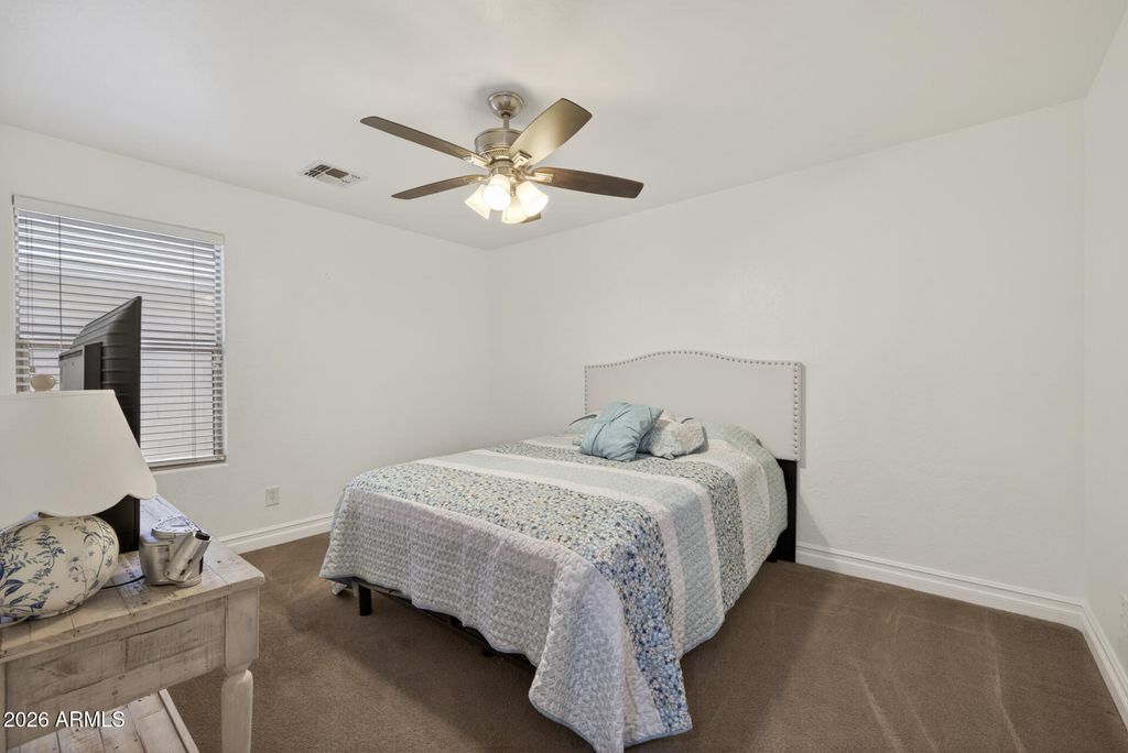 Image 26 of property listing at 678 W JERSEY Way, San Tan Valley, AZ 85143