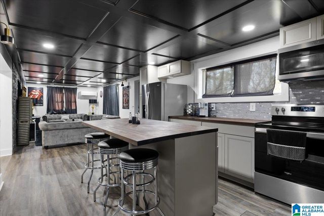 2708 SWANN BRIDGE ROAD, Cleveland, AL 35049