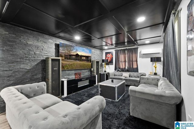 2708 SWANN BRIDGE ROAD, Cleveland, AL 35049