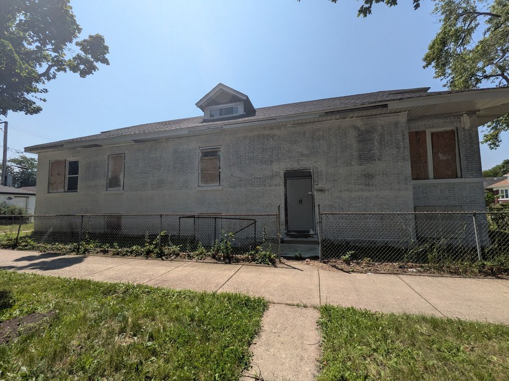 8001 S Laflin Street, Chicago, IL 60620 — photo 3