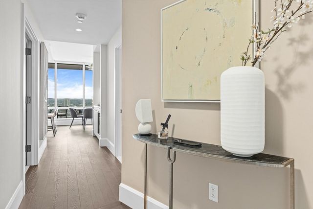 430 Stuart St 31A, Boston, MA 02116