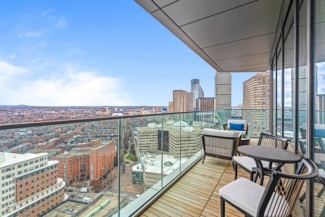 430 Stuart St 31A, Boston, MA 02116