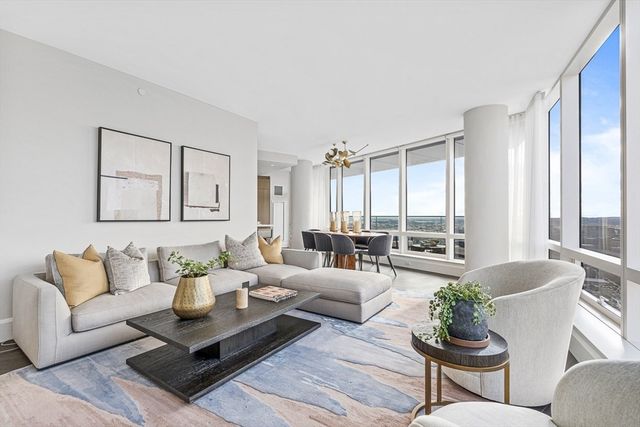 430 Stuart St 31A, Boston, MA 02116