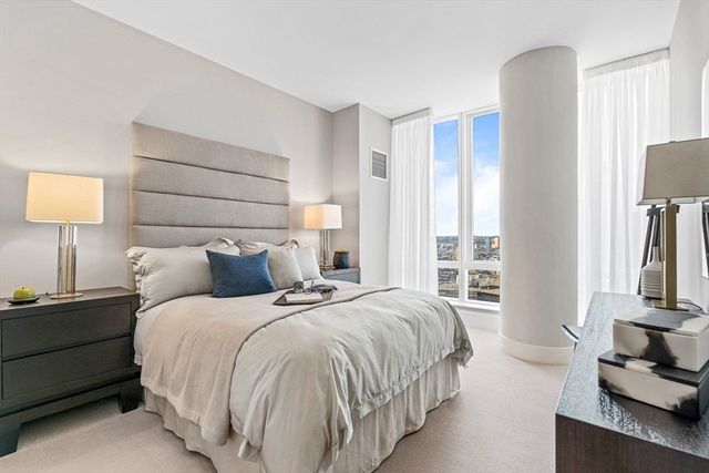 430 Stuart St 31A, Boston, MA 02116