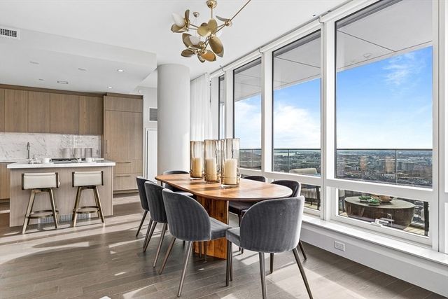 430 Stuart St 31A, Boston, MA 02116