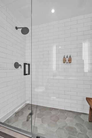 398 NE 5th St PH 4701, Miami, FL 33132