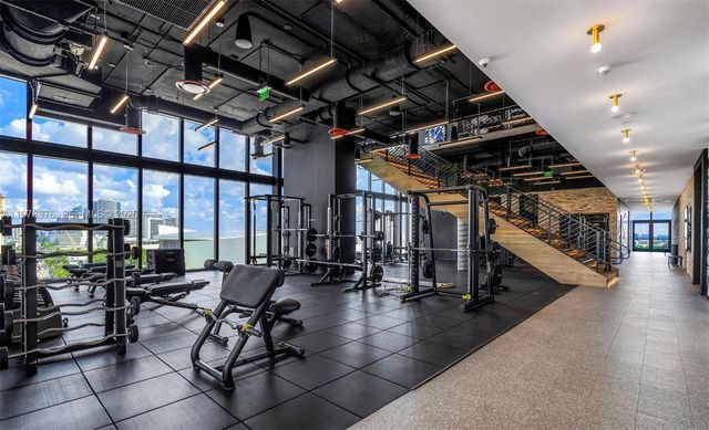 398 NE 5th St PH 4701, Miami, FL 33132