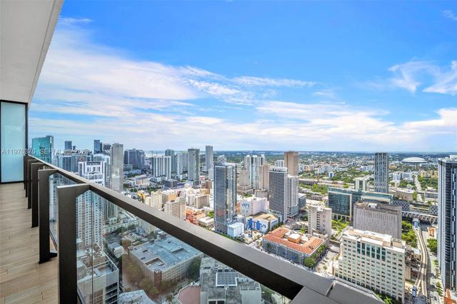 398 NE 5th St PH 4701, Miami, FL 33132