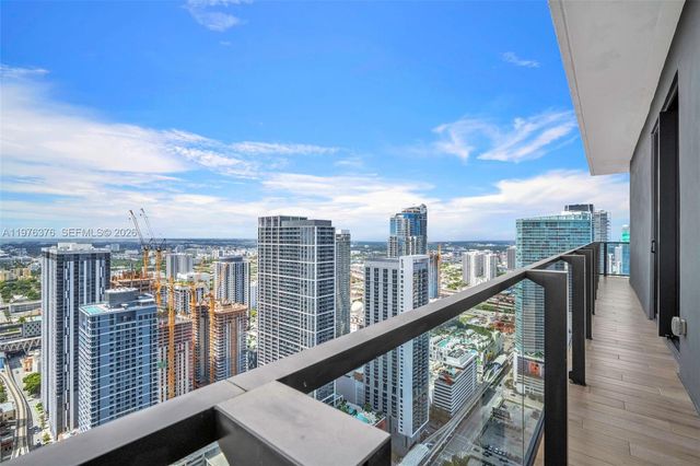 398 NE 5th St PH 4701, Miami, FL 33132