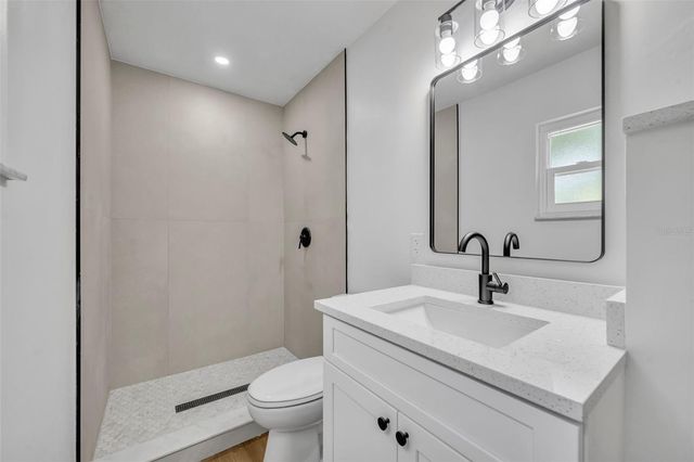 292 S 3RD STREET A and B, Lake Mary, FL 32746