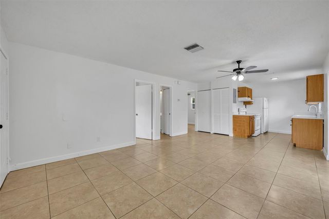 292 S 3RD STREET A and B, Lake Mary, FL 32746