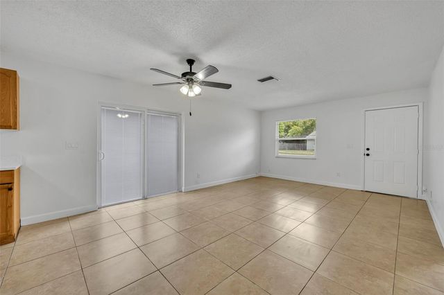 292 S 3RD STREET A and B, Lake Mary, FL 32746