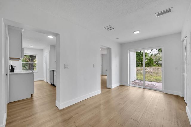 292 S 3RD STREET A and B, Lake Mary, FL 32746