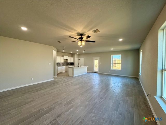 6905 Wizard Drive, Killeen, TX 76549