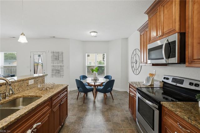 4126 Everett ST, Chesapeake, VA 23324