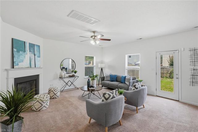 4126 Everett ST, Chesapeake, VA 23324