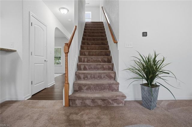 4126 Everett ST, Chesapeake, VA 23324