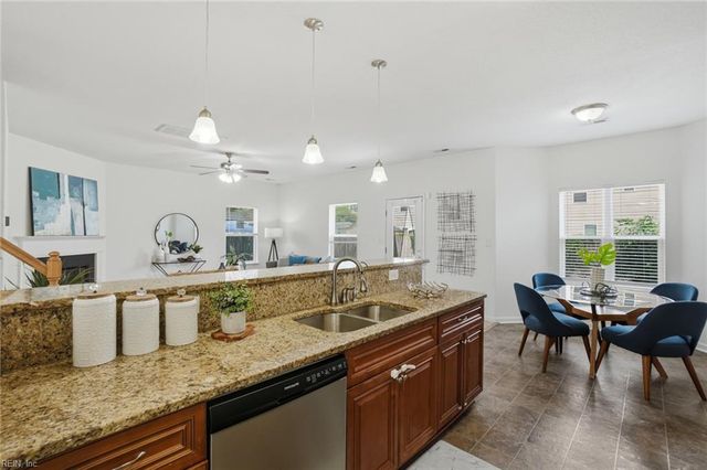 4126 Everett ST, Chesapeake, VA 23324