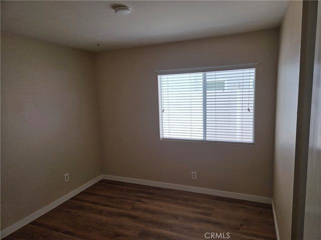1068 Smoketree Drive, Corona, CA 92882
