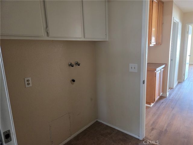 1068 Smoketree Drive, Corona, CA 92882